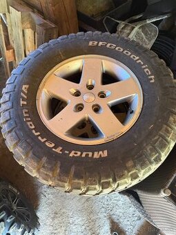 Disky Jeep wrangler 5x127 R17