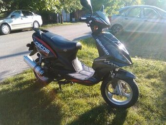 Skuter 125 - 1