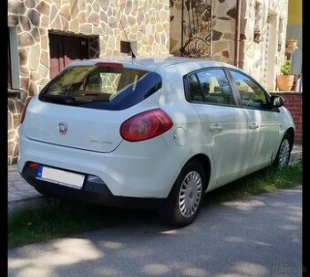 Predám Fiat Bravo 1,4 Active Plus/r.2011/veľmi dobrý stav