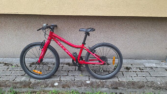 Ľahký bicykel amulet 20