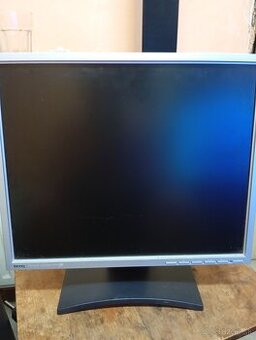 Predám LCD monitor.