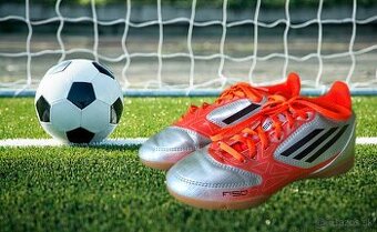 Futbalové halové topánky ADIDAS pre deti