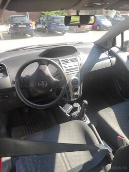 Predám Toyota Yaris 1,0