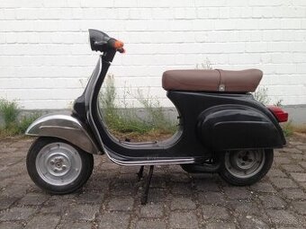Vespa 50 s okrúhlym riadidlom Piaggio – jubilejná reedícia