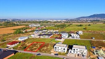 PREDAJ- 🏡 Stavebné pozemky na výstavbu rodinného domu – Veľ - 1