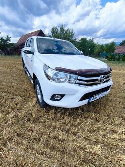 Predám Toyota Hilux - 1
