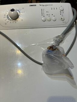 Práčka Zanussi