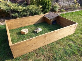 Vonkajší, výbeh, korytnačky..