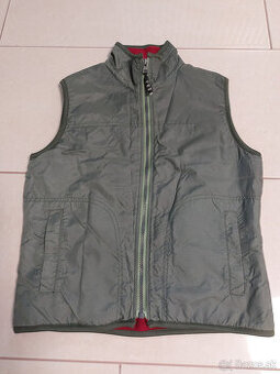 Chlapčenská vesta vek 8-9 rokov