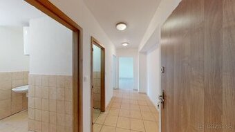 4 BYTY a SKLADOVÉ PRIESTORY / 11% ročne potenciálny výnos