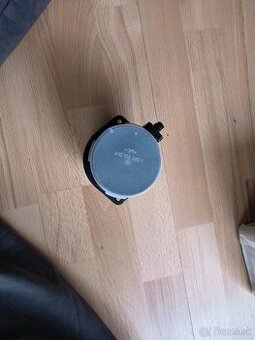 vaha vzduchu Hella Skoda superb 2