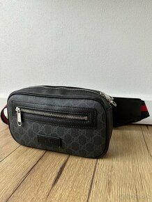 Gucci Supreme canvas belt bag - 1