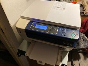 Multifunkčná laserová tlačiareň, skener, kopírka Xerox