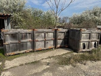 Darujem drevene boxy