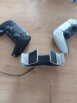 PowerA Dual Charging Station pre PS5 DualSense