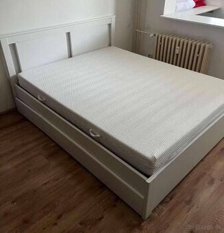 Postel Ikea s matracom a úložným priestorom Songesand