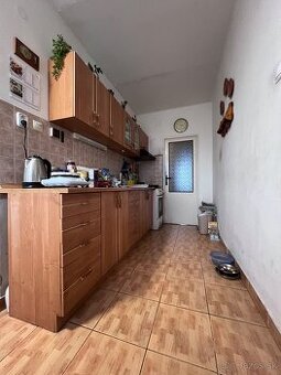 PREDAJ 4-izbový byt - Piešťany - Teplická