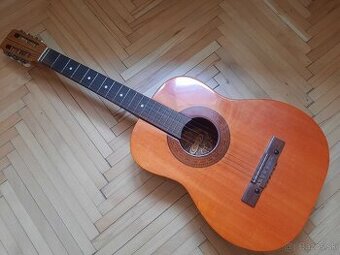 Gitara Univox
