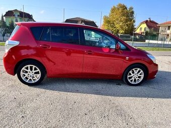 Toyota corolla Verso 2,2