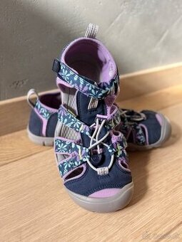 Dievcenske sandale zn. Keen velkost 37