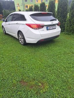 Predam hyundai i40