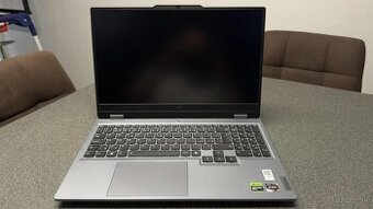 Lenovo LOQ 15ARP9