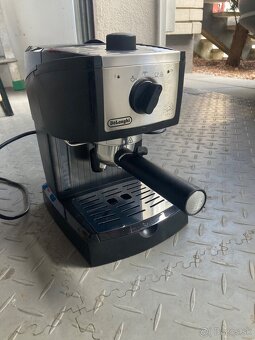 NOVÝ Kavovar Delonghi ec157 - 1