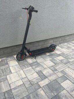 Predám elektrickú kolobežku Kugoo ES2