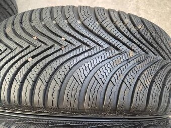 205/55r17 zimné 4 ks MICHELIN dezén 7,6 - 5,8 mm