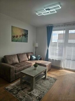 krásny slnečný 2 izbový byt v novostavbe