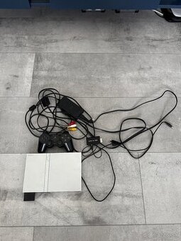 Playstation 2 Slim + Hry
