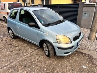 Toyota Yaris (2004) – 1.0 benzín, automat