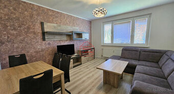 ✔️ Na prenájom veľký 2-izbový byt (58 m2) – Sabinovská ul.