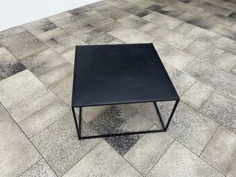 Dizajnový konferenčný stolík