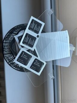 apple iPhone 14 pro ochranne sklo Nové   cena za kus 5€ ...