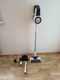 Predam tycovy vysávač.