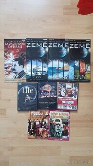 Rôzne DVD a CD na predaj