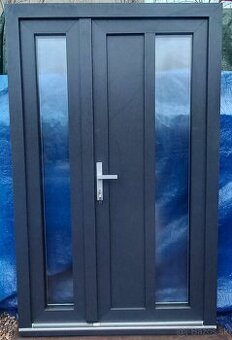 Predám dvojkridlove vchod dvere antracit/b 3sklo, 135 x 212