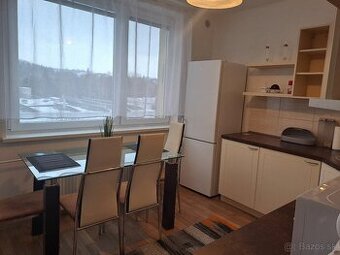 Na prenájom -pekný 3-izbový byt na ulici Šmeralová v Prešove