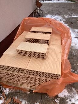 Predam Heluz 14 brusena