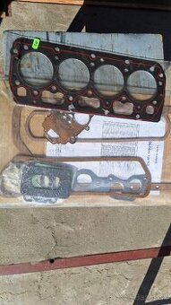 Sada tesneni škoda 120