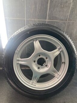 Rezerva Mercedes-Benz r16