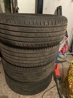 Letné pneumatiky 215/65 R16