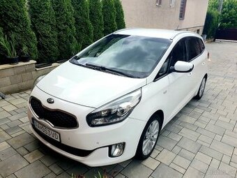 Kia Carens 1.7CRDi/ ceed sportsvan insignia octavia zafira/