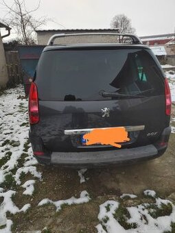Predám Peugeot 807 hdi 2.0 100kw volať 0940117145