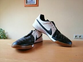 Halovky Nike tiempo - 1