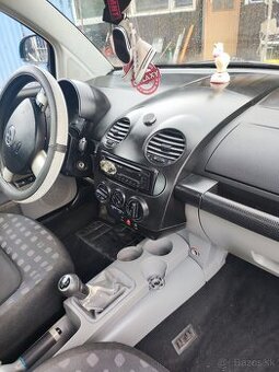 Volkswagen nev beetle