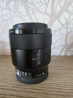 SONY FE 50 mm f/2.8 makro