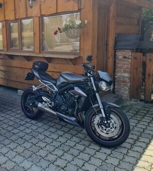 Triumph Street Triple 765 RS