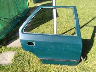 Skoda Felícia zadné dvere prave zelená tmava